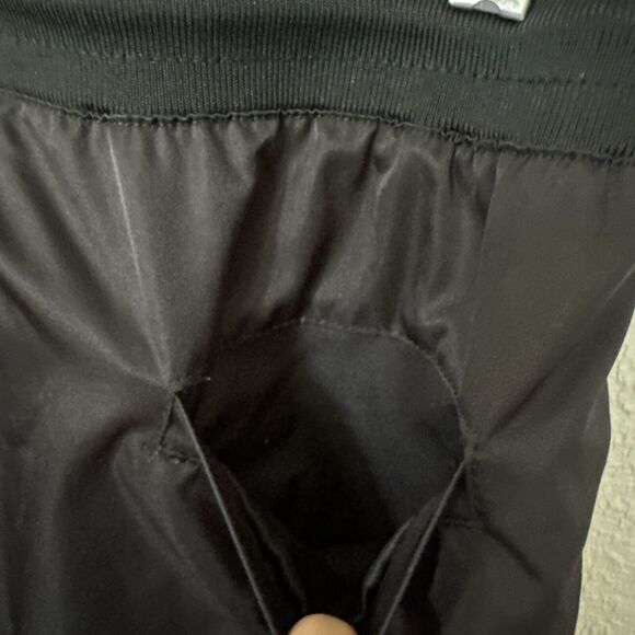Black Jogger Pants Size M Flight Woven Elastic And Tie Waist Pockets Oversized - Picture 14 of 15